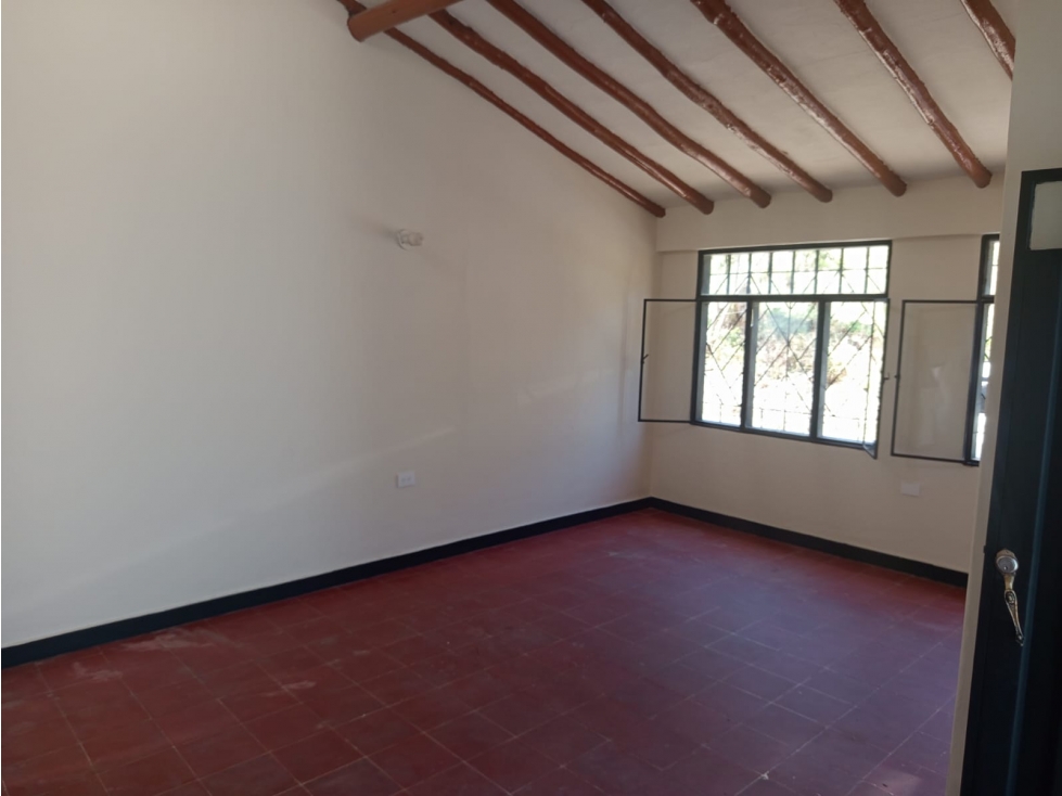 CASA EN VENTA EN SAN MARTÍN, SAN GIL | 160 M² DE TERRENO - 3