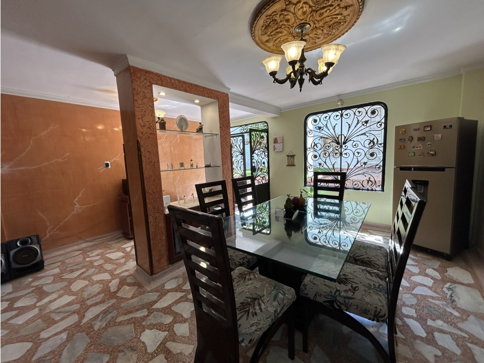 Casa en Venta en La Victoria | 490 m² Construidos | 5 Habitaciones — foto 4