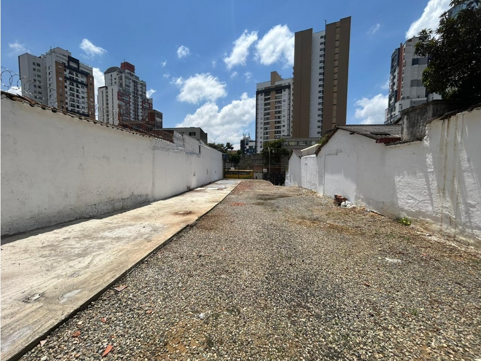 Lote urbano de 425 m² ideal para proyecto inmobiliario o inversión - 3