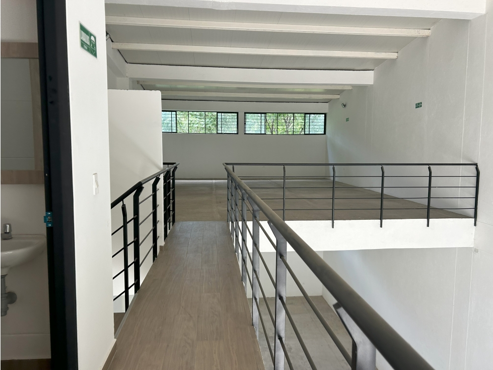 En Venta Bodegas Industriales #2 en San Gil, Barrio La Feria - 6