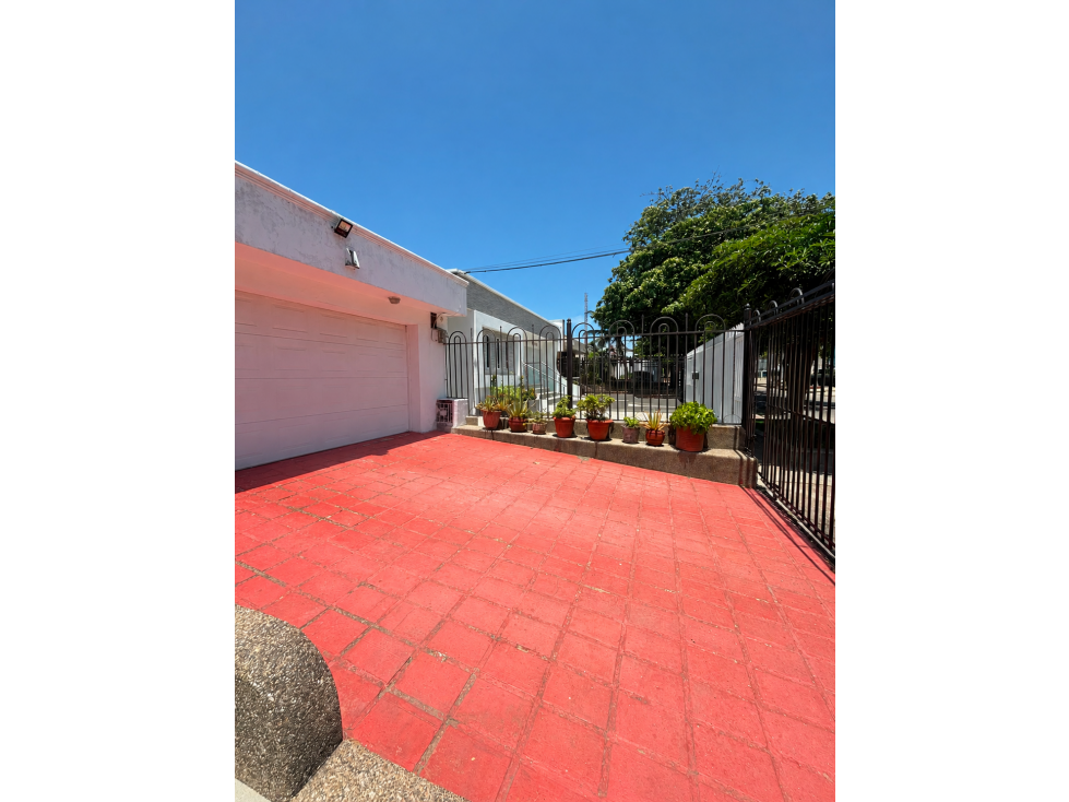 TERRENO/LOTE/CASA 670 MTS2 EN LA CUMBRE