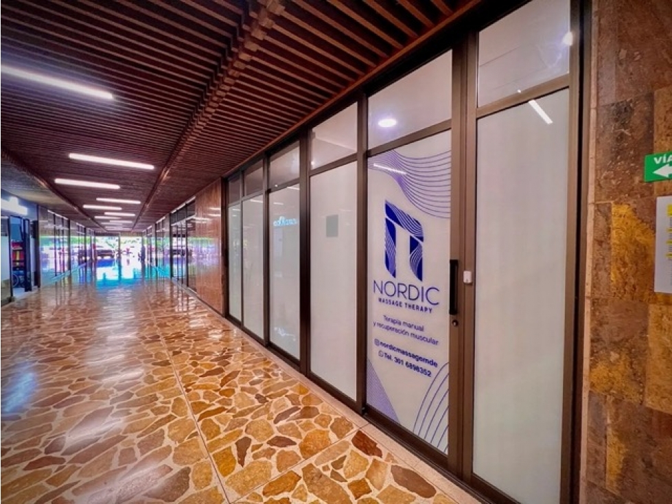 Venta de Oficina Con DESCUENTO en Medellín Antioquia — foto 4