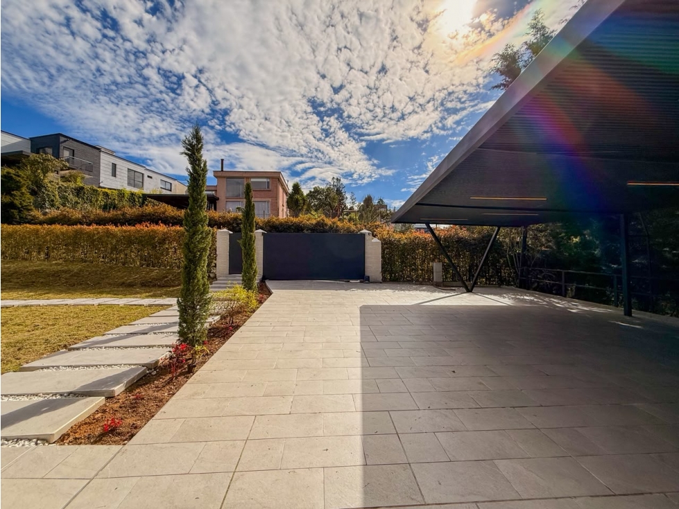 Casa de Lujo en Venta - El Escobero — foto 3