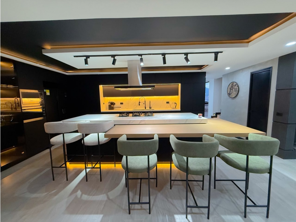 Penthouse en Arriendo Amoblado en Envigado — foto 2