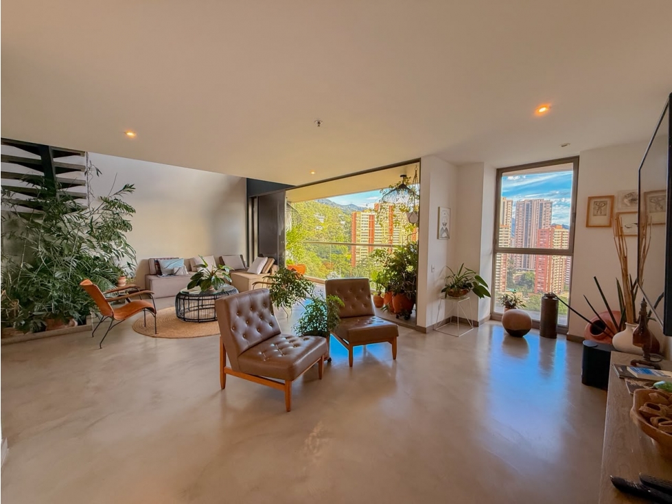 Penthouse Triplex amoblado en el Poblado