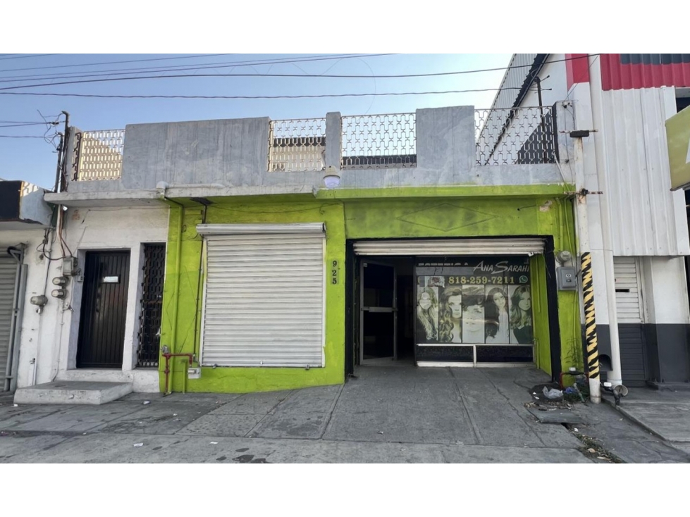 CASA - LOCAL EN VENTA EN COLONIA CENTRAL