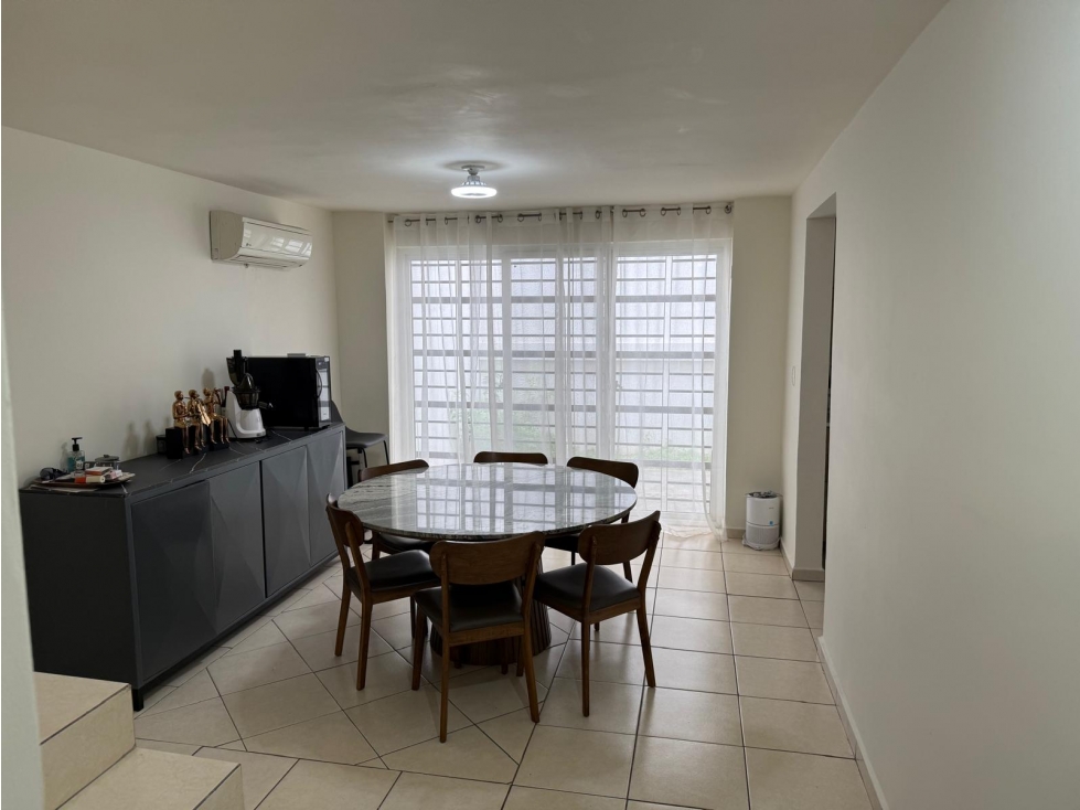 CASA EN RENTA PUERTA DE HIERRO — foto 4
