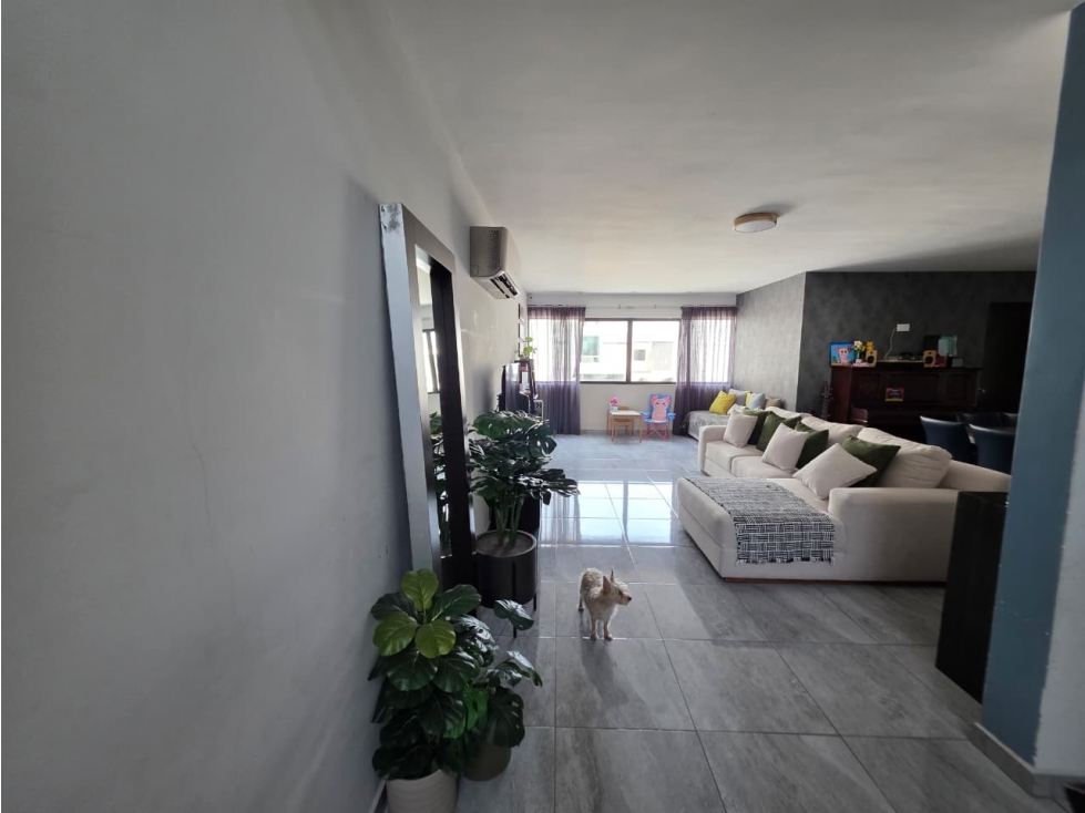 CASA EN VENTA CUMBRES ELITE - 6