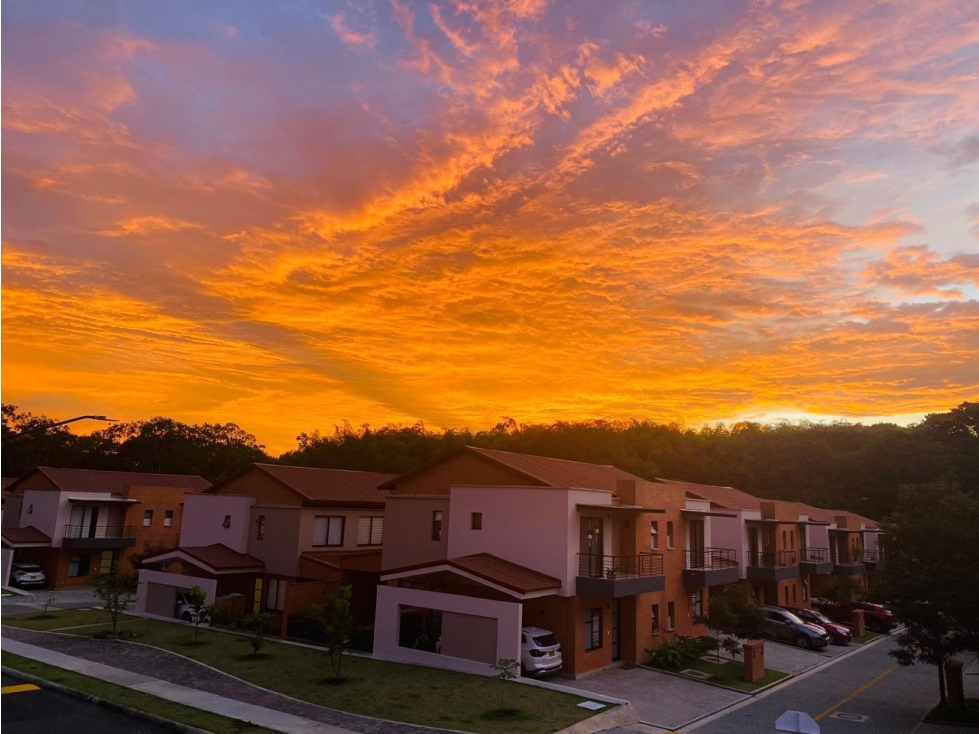 Linda Casa en Venta Conjunto Cerrado, Cerritos, Pereira — foto 3