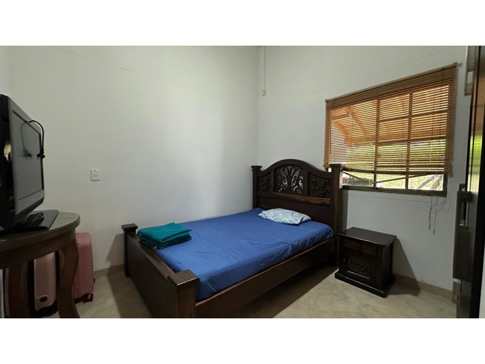 HERMOSA CASA CAMPESTRE CON PISCINA EN VENTA, SECTOR COMBIA PEREIRA — foto 2