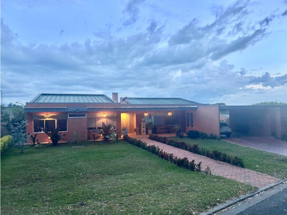 Vendo Hermosa Casa Campestre Pereira, Puebito Cafetero 