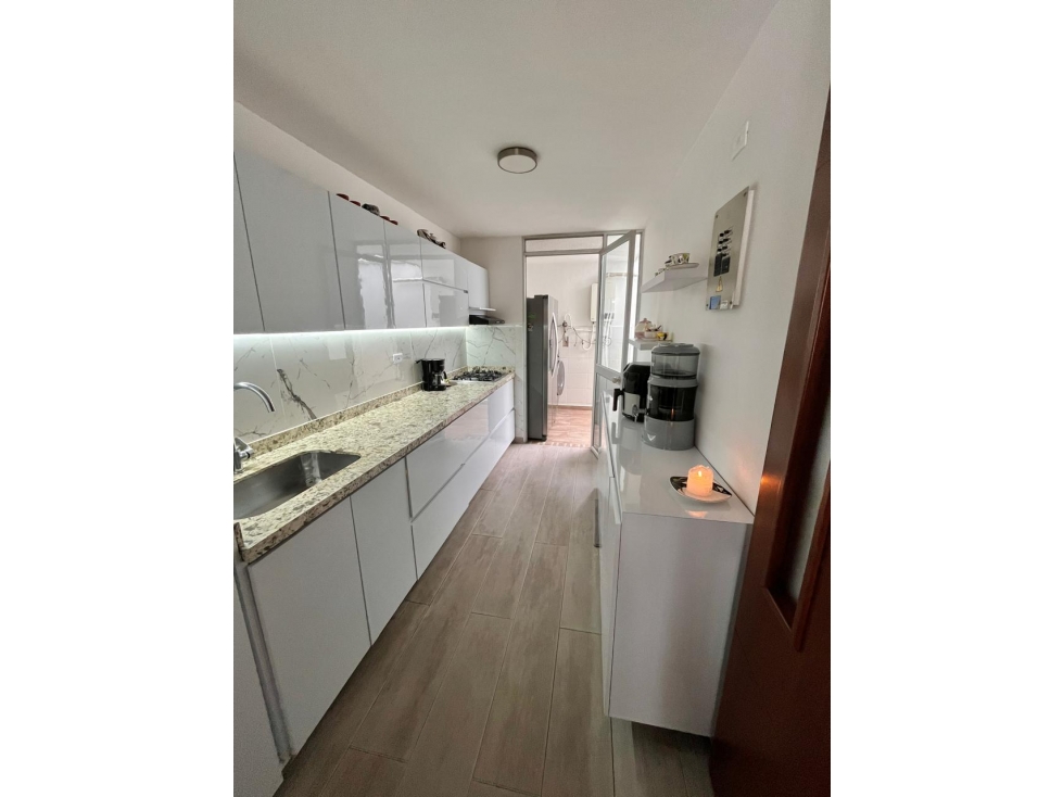 Vendo hermosa casa remodelada, sector Bulevares Pereira