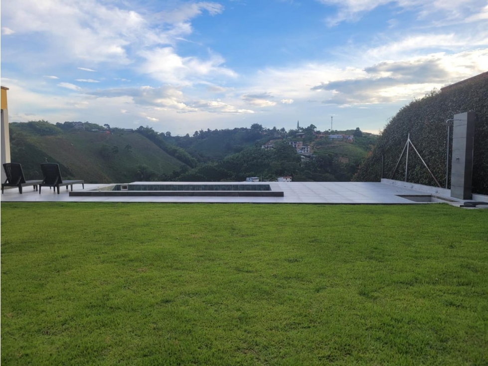 Vendo Linda Casa Campestre, Pereira, Vía Armenia  — foto 3