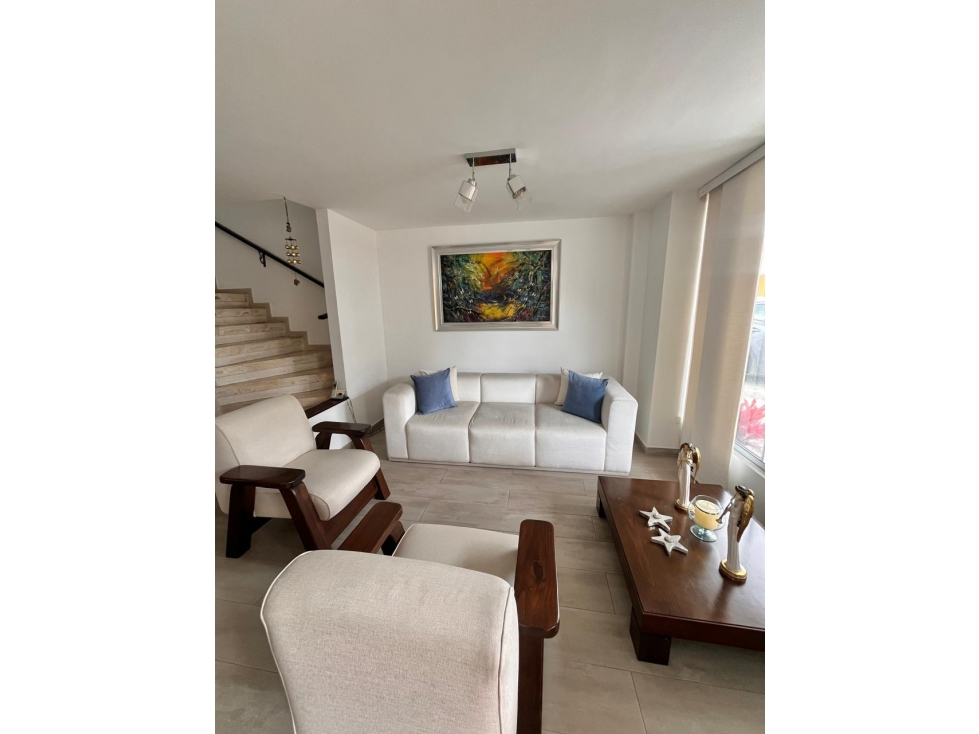 Vendo hermosa casa remodelada, sector Bulevares Pereira — foto 5