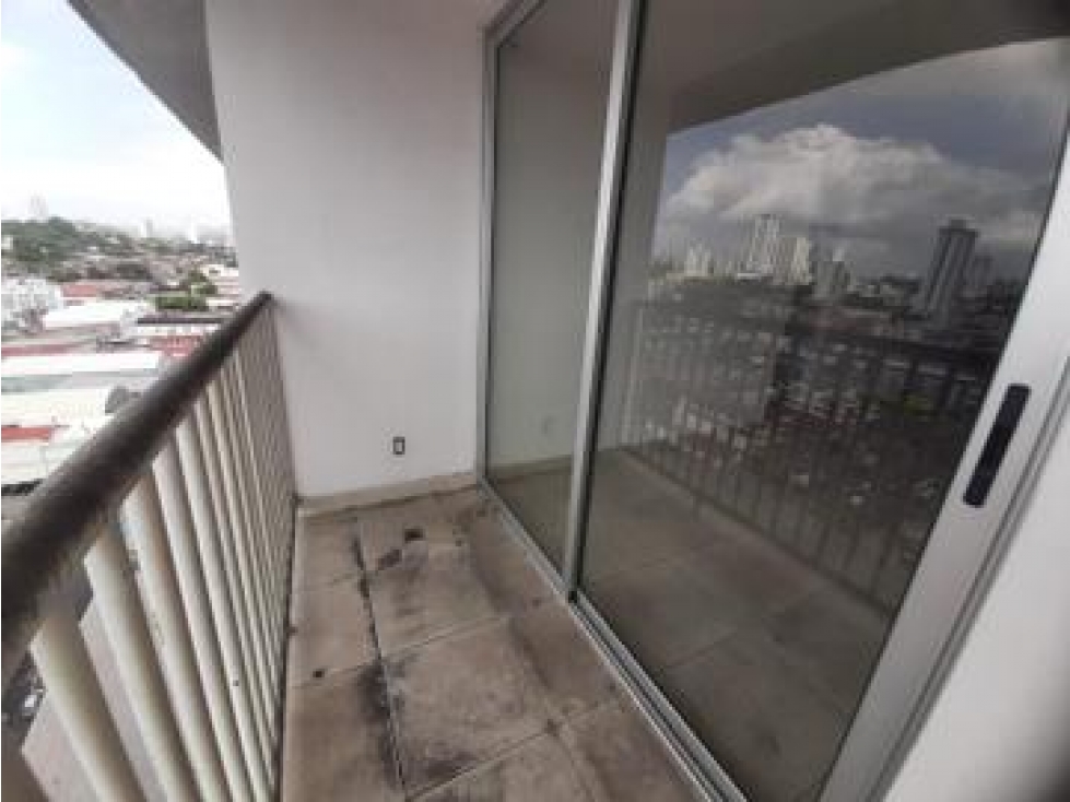 VENTA DE APARTAMENTO EN PH ALEGRIA- PARQUE LEFEVRE