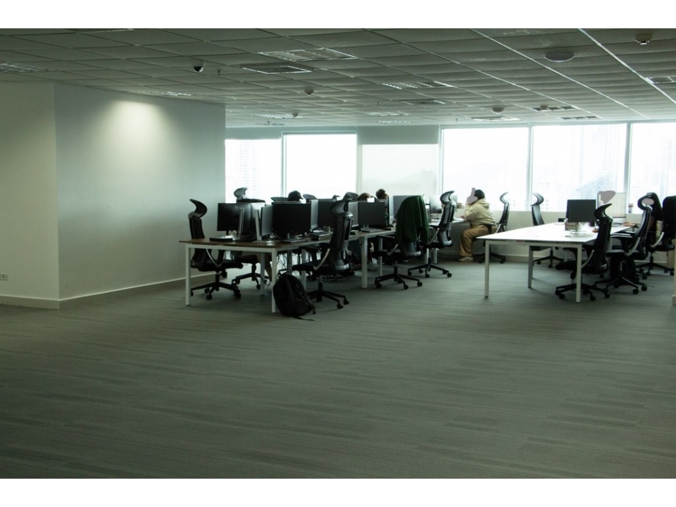 VENTA DE OFICINA DE 3,184 M2 EN PH OCEANIA BUSINESS PLAZA