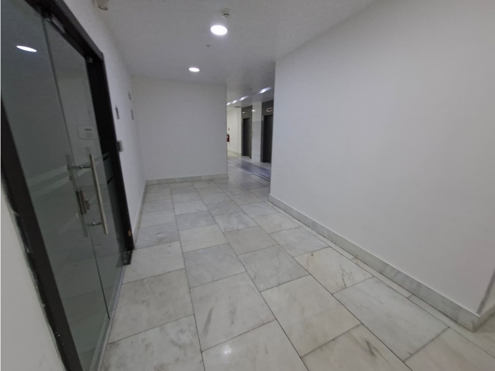 VENTA -PISO CORPORATIVO COMPLETO DE 1,572 M² CON TERRAZA -OBARRIO — foto 6