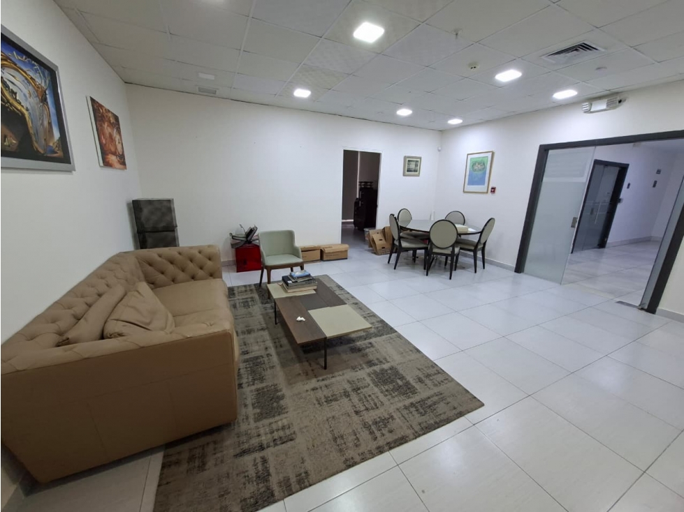 VENTA -PISO CORPORATIVO COMPLETO DE 1,572 M² CON TERRAZA -OBARRIO — foto 2