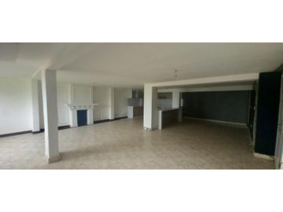 VENTA DE CASA EN ALTOS DE SANTA MARÍA -TUMBA MUERTO- 3 NIVELES — foto 3