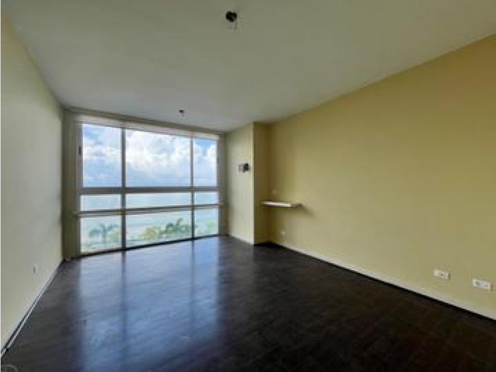 VENTA DE APARTAMENTO EN PH WATER ON THE BAY CON VISTA AL MAR — foto 4
