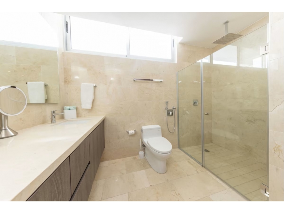 VENTA DE APARTAMENTO EN COCO DEL MAR 3 RECAMARAS — foto 3