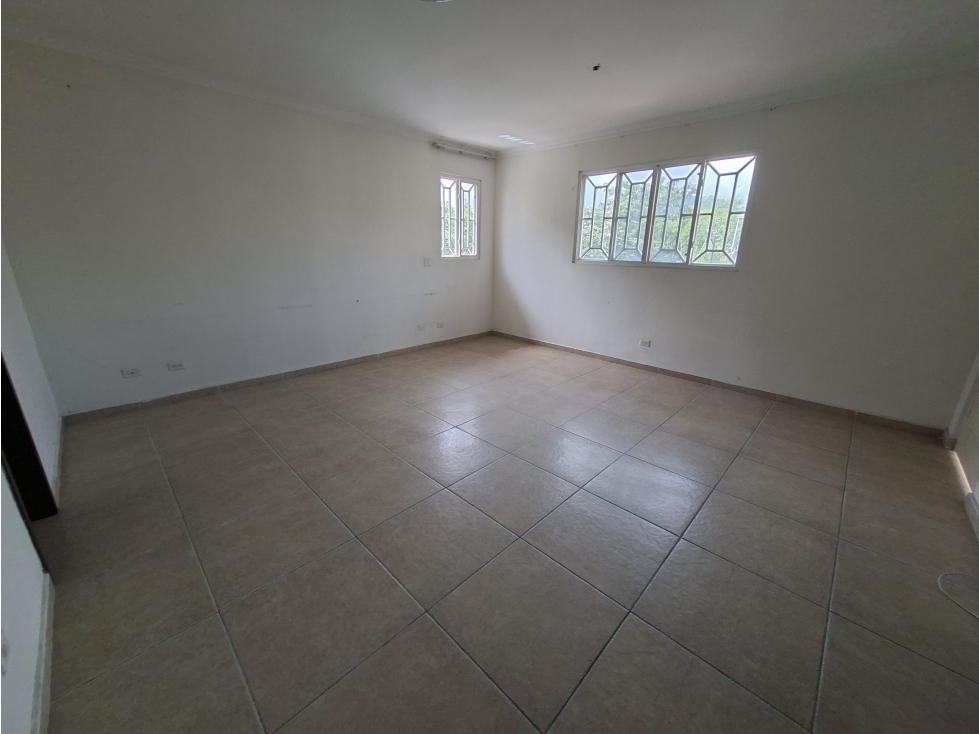 VENTA DE AMPLIA CASA EN ALTOS DE PANAMA - ALTOS DEL COUNTRY 2000 — foto 4
