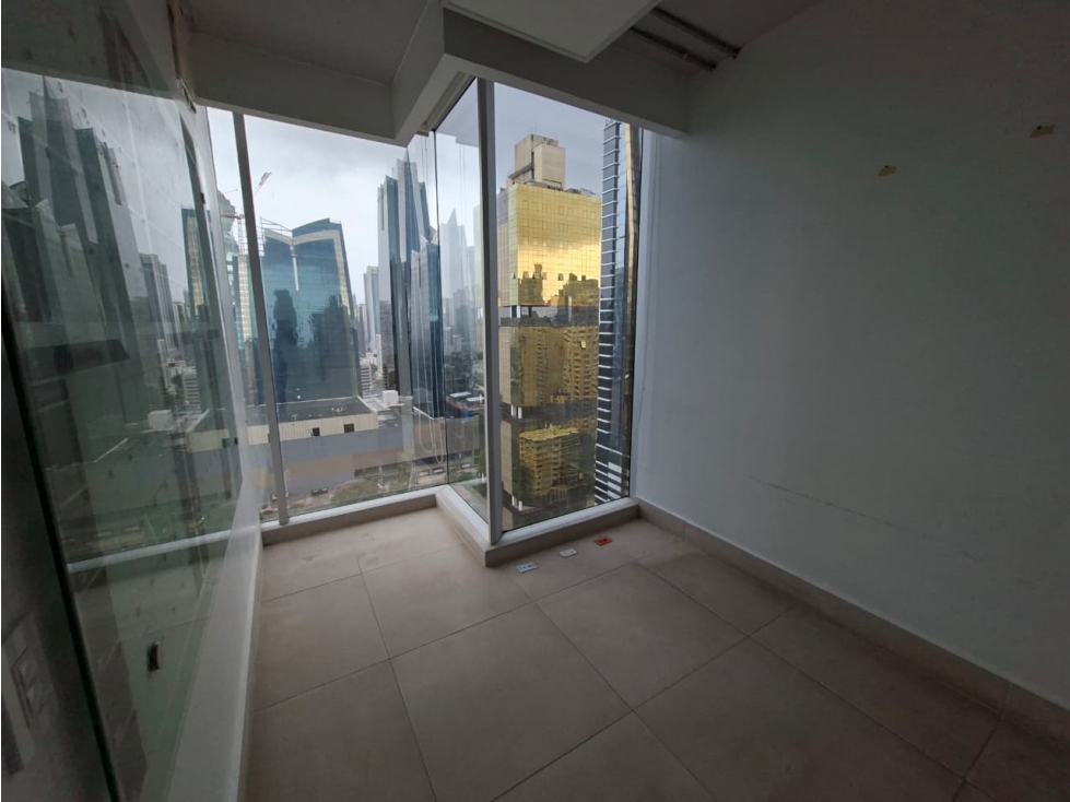 VENTA DE OFICINAS EN TORRE SL - 55- OBARRIO PISO COMPLETO — foto 5