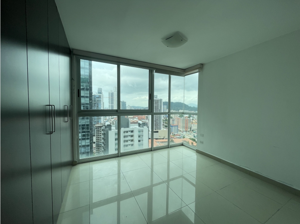 VENTA DE APARTAMENTO EN BELLA VISTA - PH BELLE VIEW- 180 m2 — foto 3