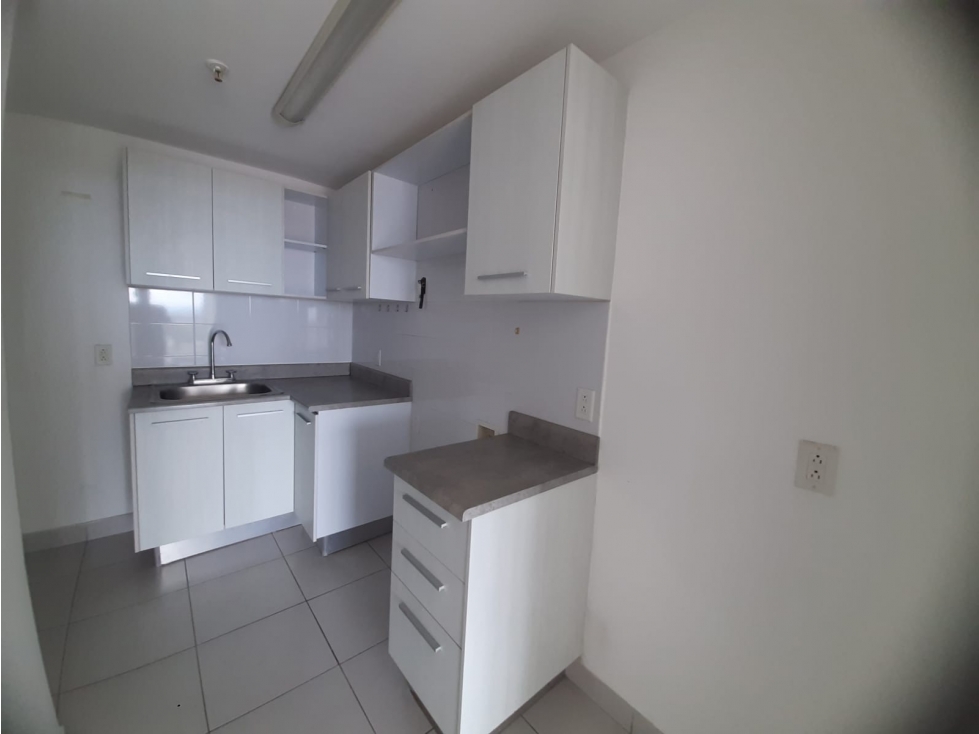 Venta de Apartamento de 3 Recámaras con Balcón en PH ILO — foto 4