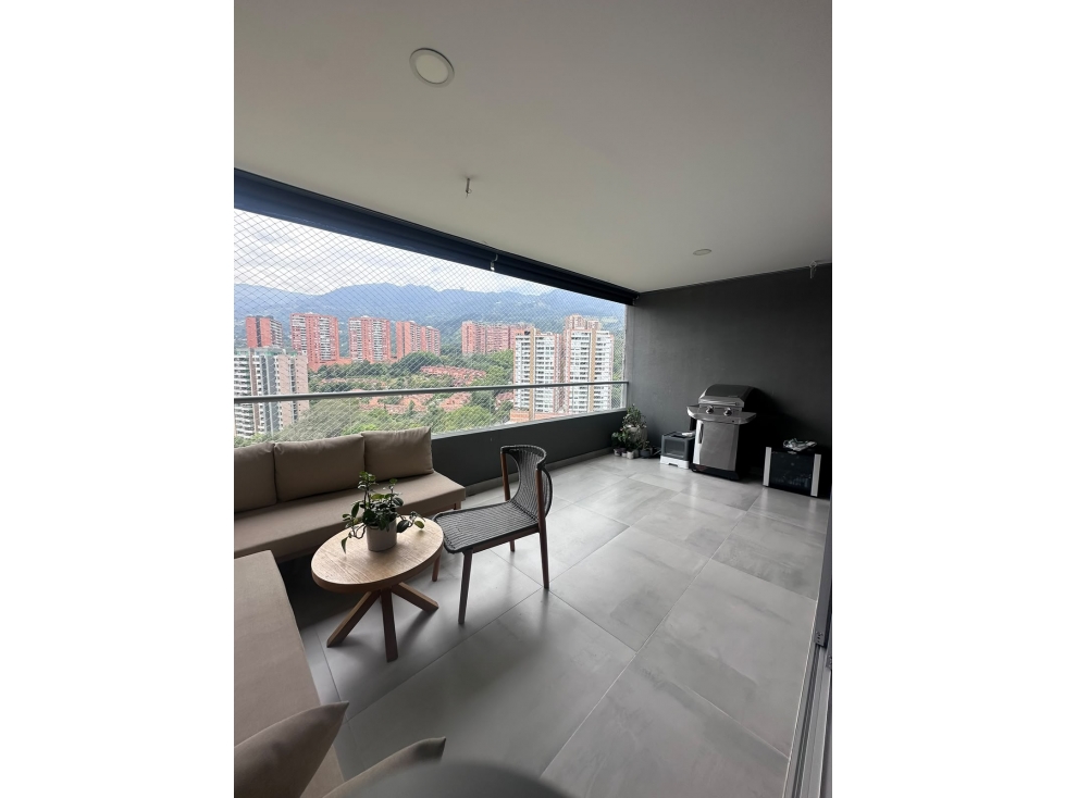 Apartamento en Venta Loma de Las Brujas Envigado