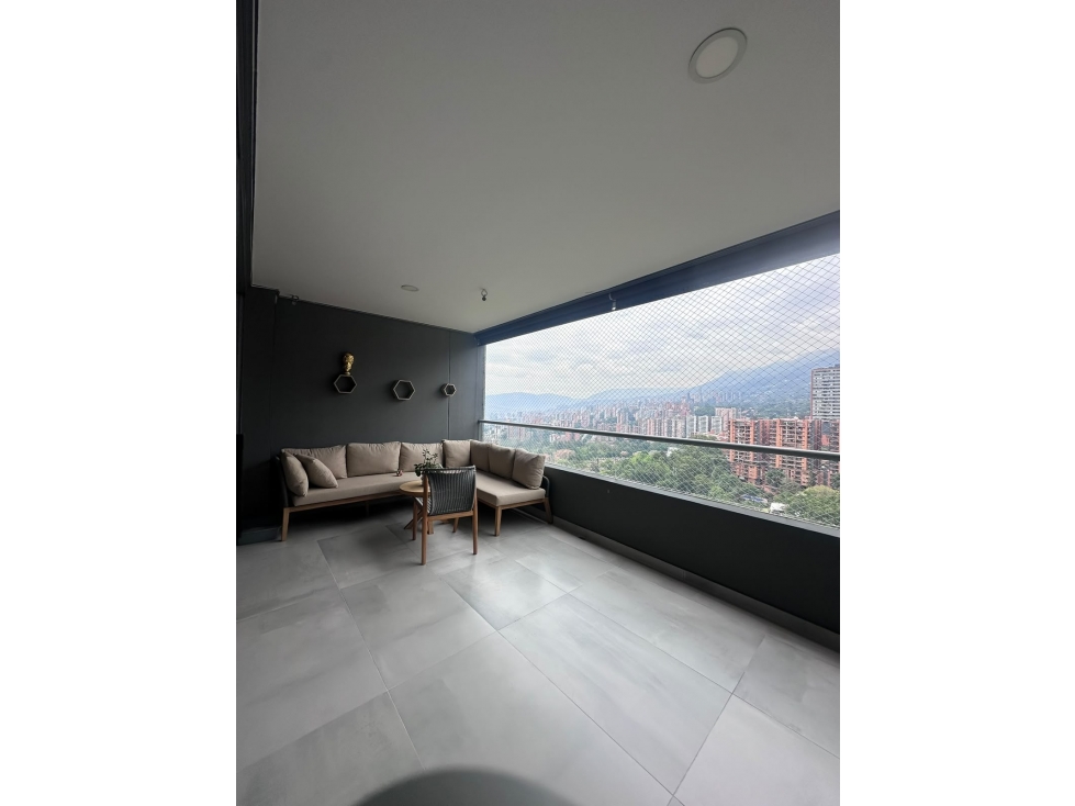 Apartamento en Venta Loma de Las Brujas Envigado — foto 2