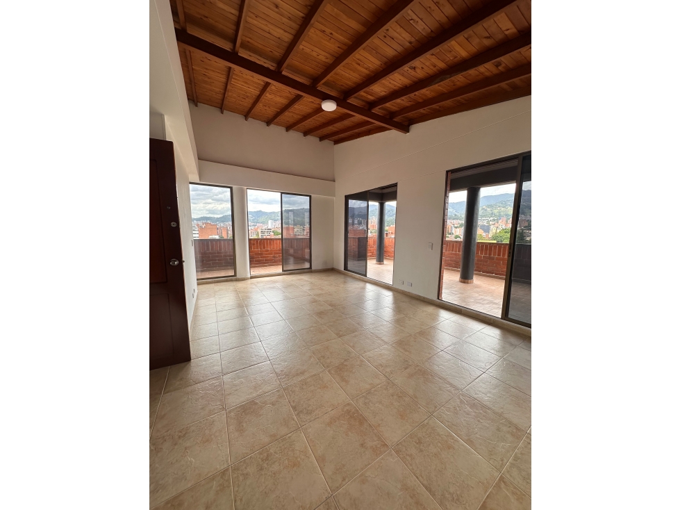 Penthouse Duplex en Venta Laureles Medellin — foto 2