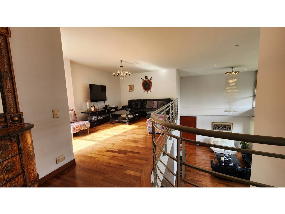 Apartamento en Venta Loma de Los Benedictinos Envigado