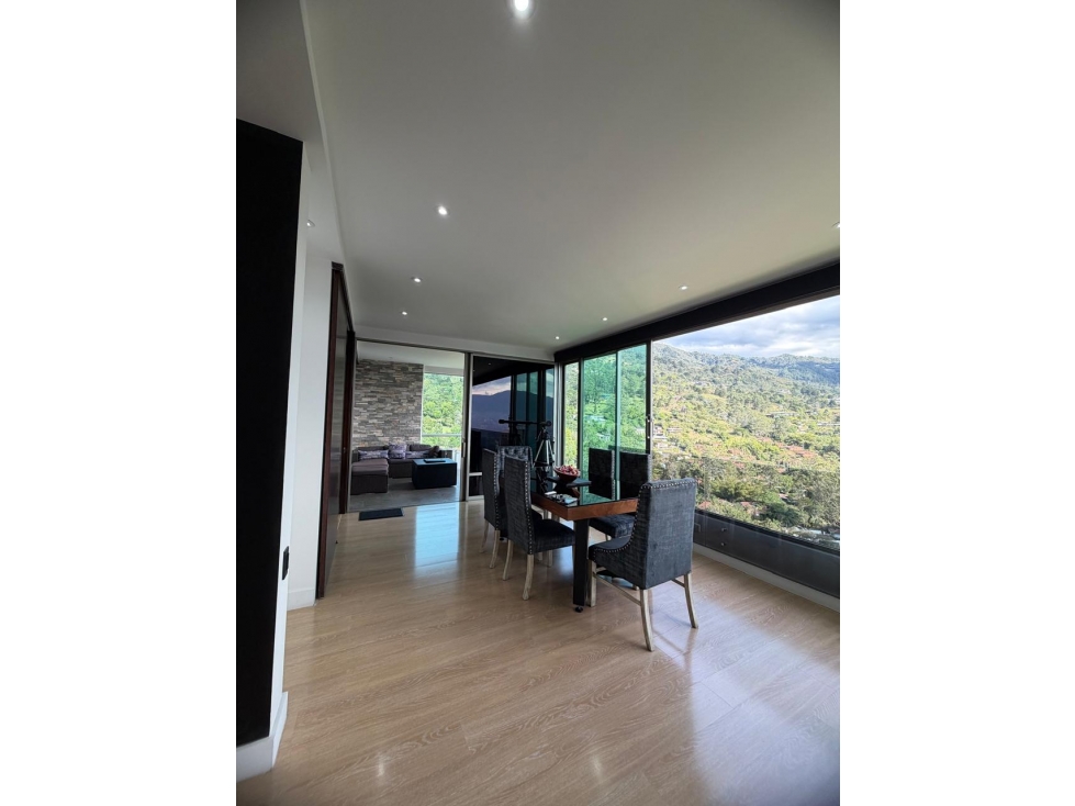 Apartamento de Lujo en Venta Poblado Los Balsos Medellín — foto 5