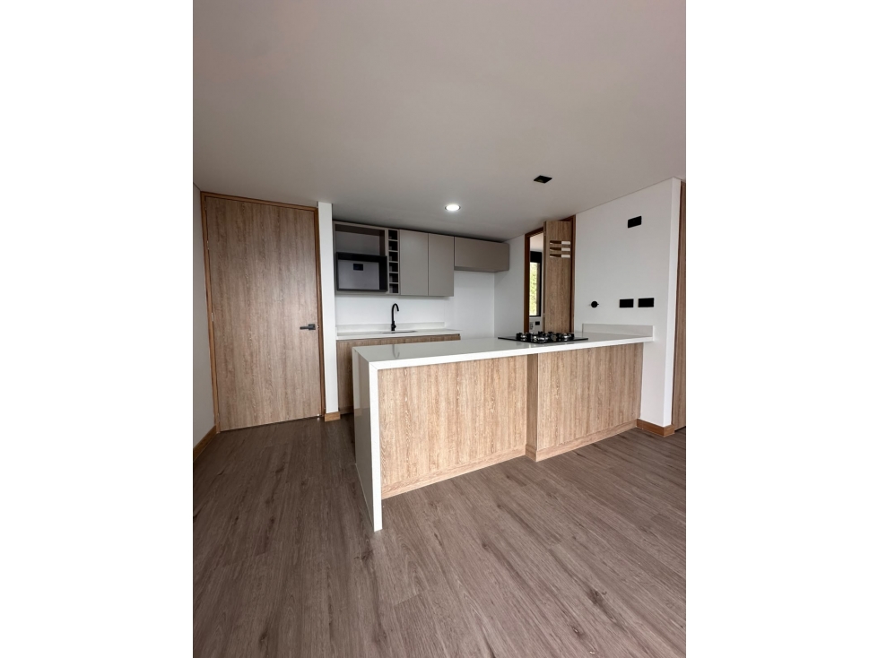 Apartamento en Arriendo Las Palmas Medellín — foto 6