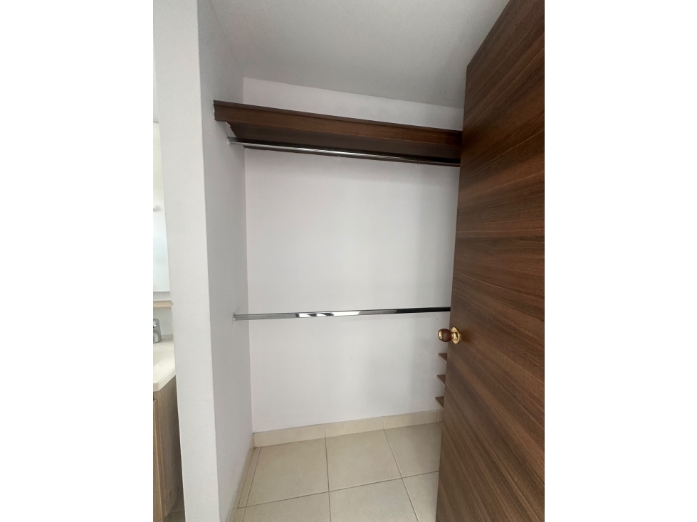 Apartamento en Venta ó Arriendo en Boston Medellín — foto 6