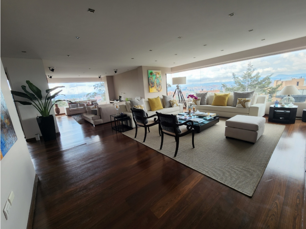 Venta de Apartamento en Altos del Retiro, Bogotá D.C.