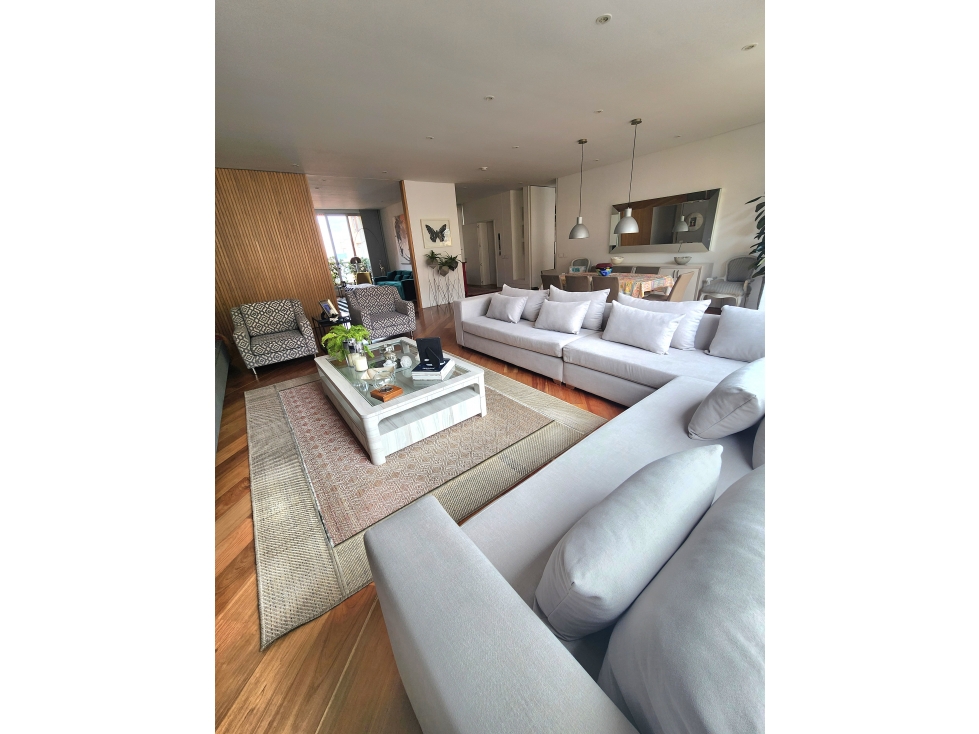VENTA DE APARTAMENTO EN ROSALES, BOGOTA