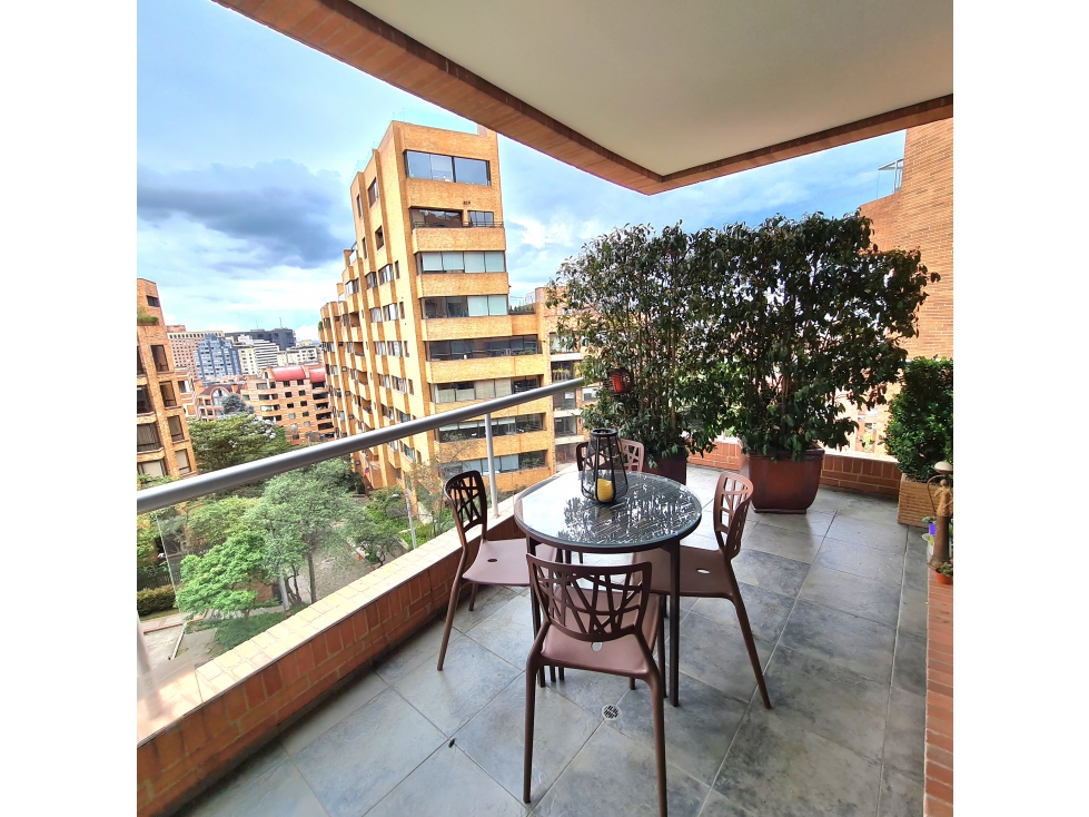 VENTA DE APARTAMENTO EN ROSALES RESERVADO, BOGOTA D.C.