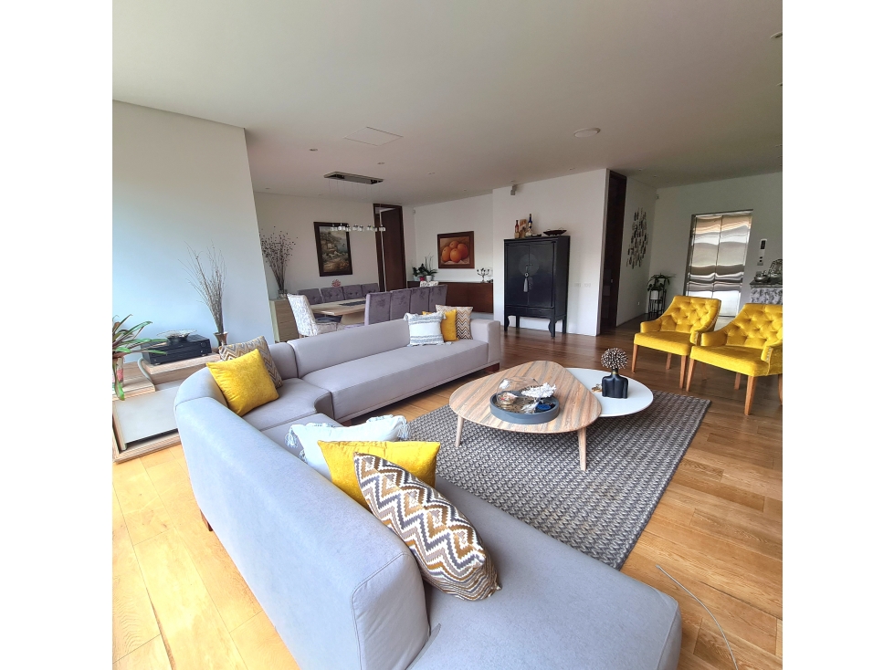 Venta de Apartamento en Altos del Retiro, Bogotá D.C.
