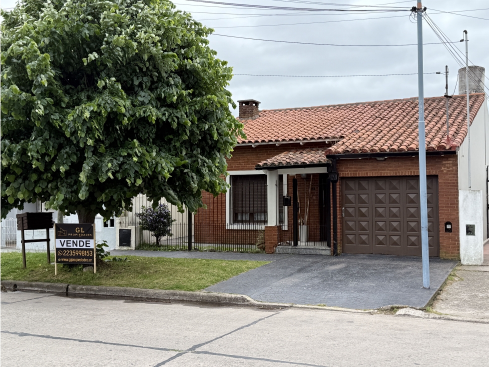 Chalet 4 ambientes 180M2