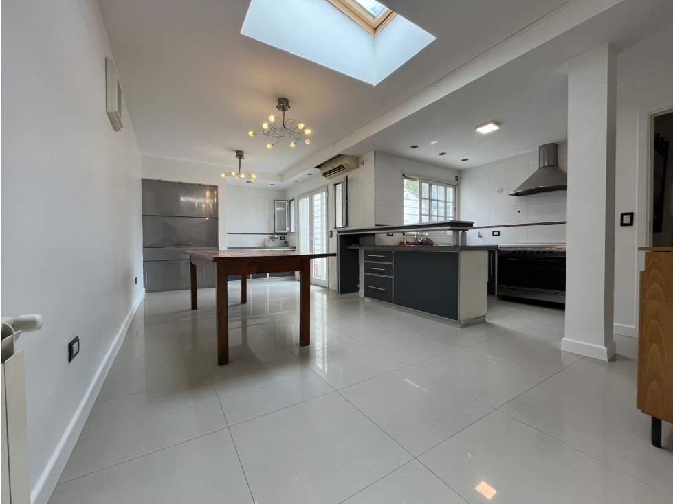 Chalet 4 ambientes 200m2 — foto 4