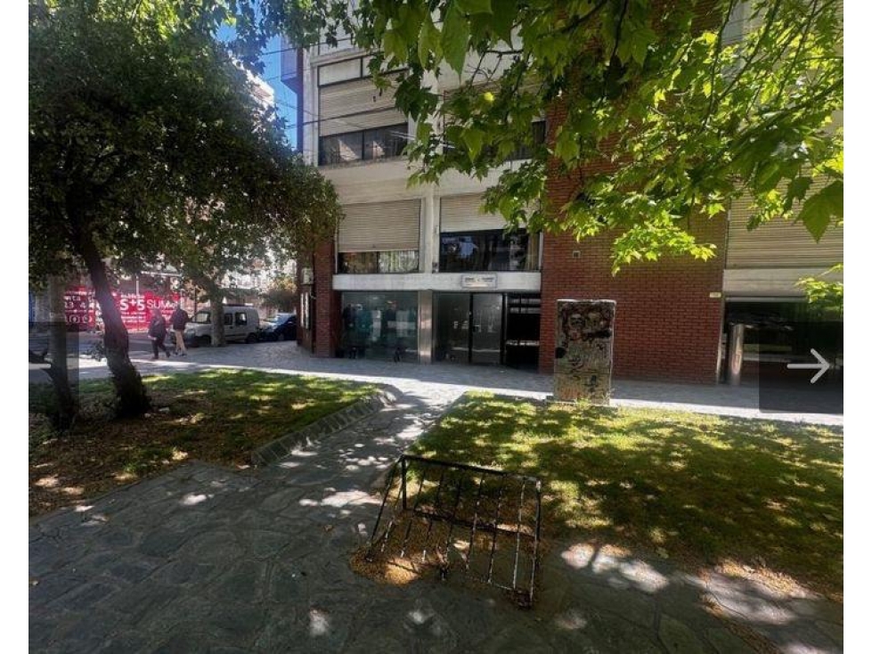 Local 100m2 — foto 2