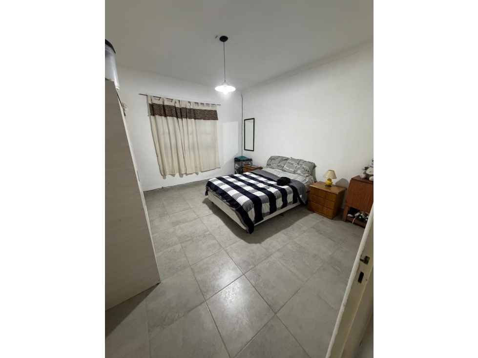 Chalet 5 ambientes barrio pompeya — foto 6