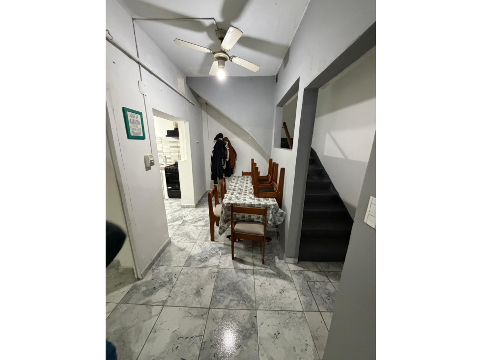 Chalet 5 ambientes barrio pompeya — foto 4