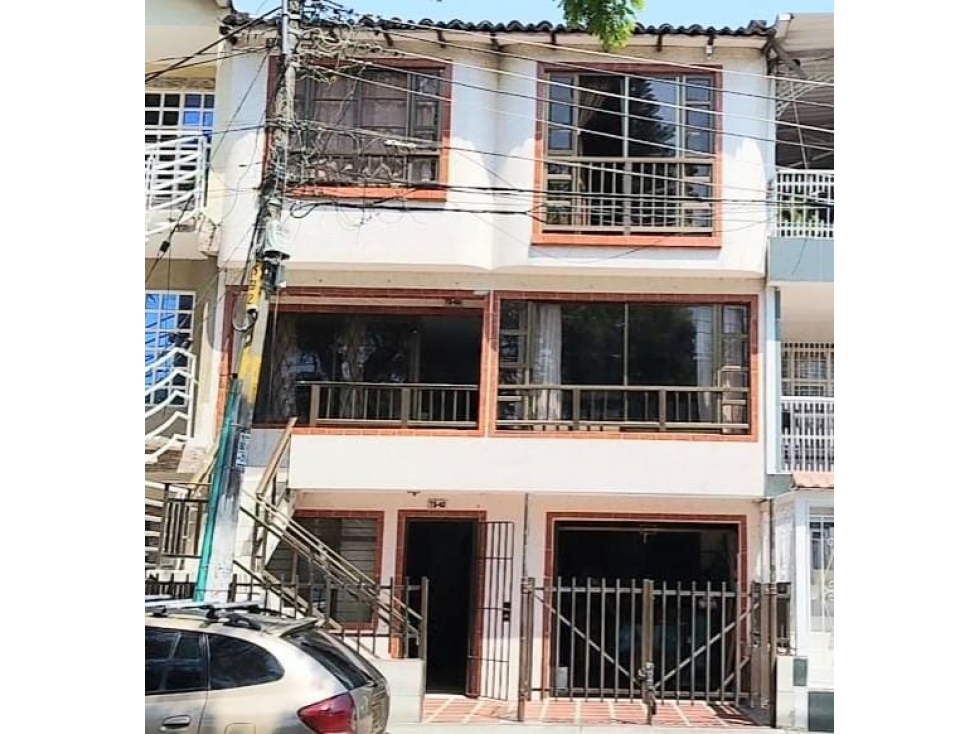 SE VENDE CASA EN ALFONSO LÓPEZ 3RA ETAPA TP 9713193