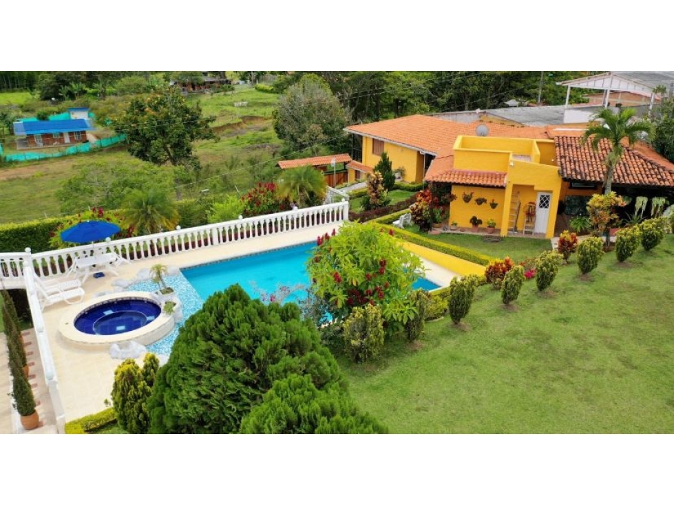 FINCA EN VENTA EN EL LAGO CALIMA DARIEN VALLE DEL CAUCA MIP cw9354385 - 2