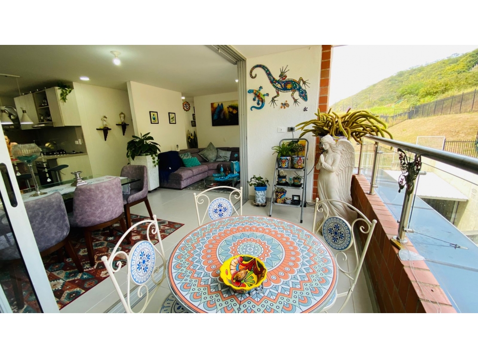APARTAMENTO EN VENTA EN LOS CRISTALES DE CALI LO cw9442465