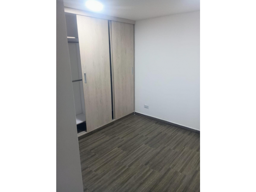 APARTAMENTO EN VENTA SECTOR BRISAS DEL LIMONAR, DC 9940986 — foto 6