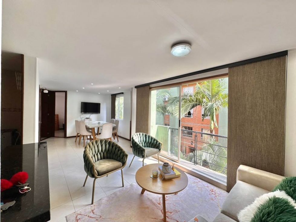 VENTA DE APARTAMENTO EN PRIMERO DE MAYO CON PARQUEADERO WV9890334 — foto 2